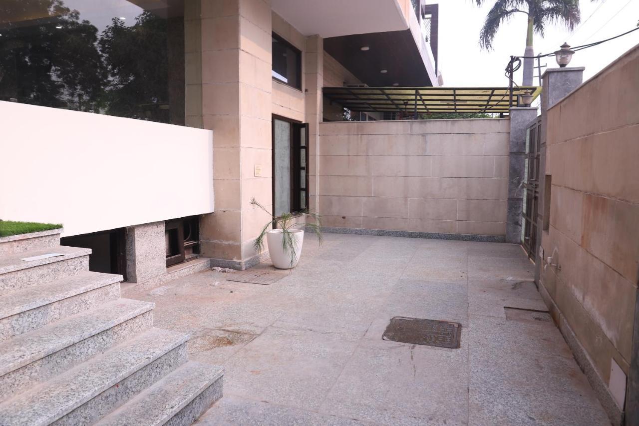 Lyf Corporate Suites - Noida Sector 19 Εξωτερικό φωτογραφία