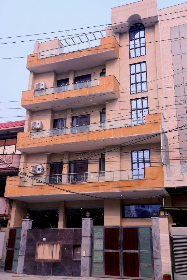 Lyf Corporate Suites - Noida Sector 19 Εξωτερικό φωτογραφία